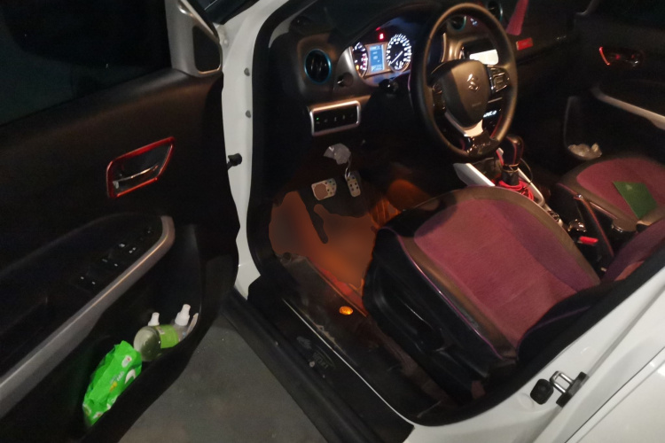 铃木 维特拉 2016款 1.4T 自动四驱旗舰型中控内饰20