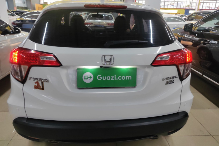 本田 缤智 2019款 220 TURBO CVT精英版 国VI车身外观6