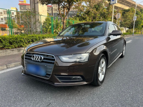 奥迪A4L 2015款 35 TFSI 自动标准型