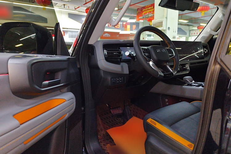 北京越野 北京BJ40 2024款 2.0T 全新城市猎人版 侠客型中控内饰7003
