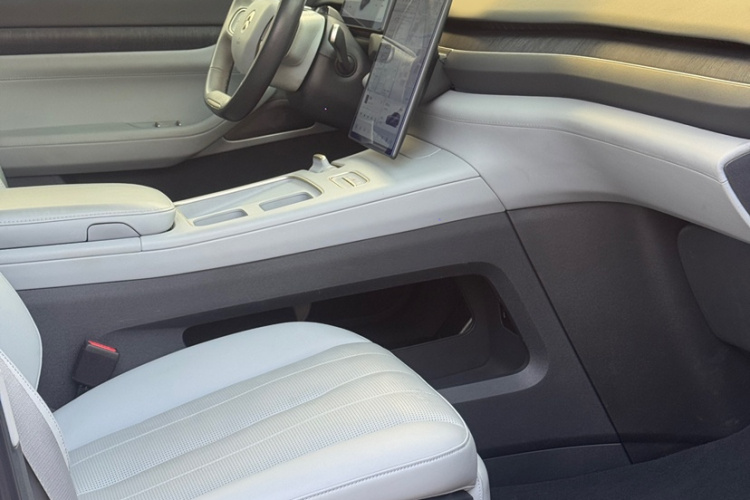 蔚来ES8 2023款 75kWh局部细节41