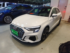 奥迪A3 2023款 改款 Sportback 35 TFSI 时尚运动型