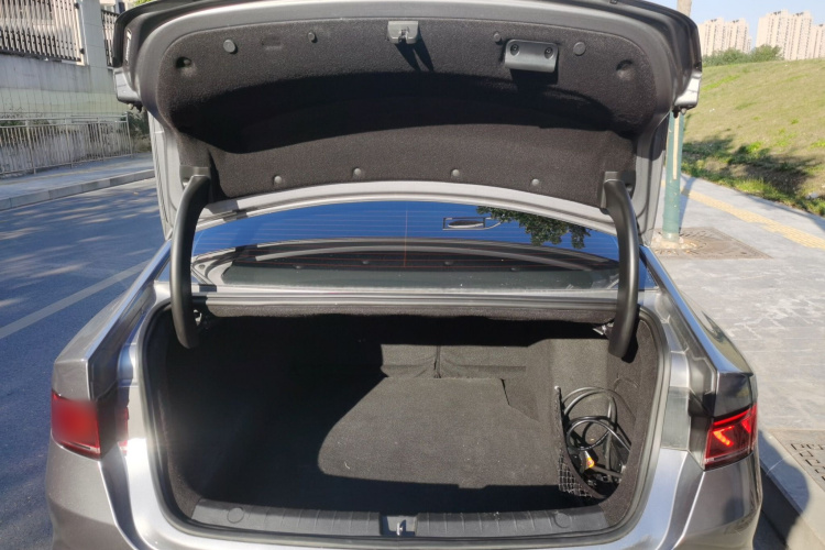 比亚迪 秦PLUS 2023款 冠军版 DM-i 55KM领先型局部细节23