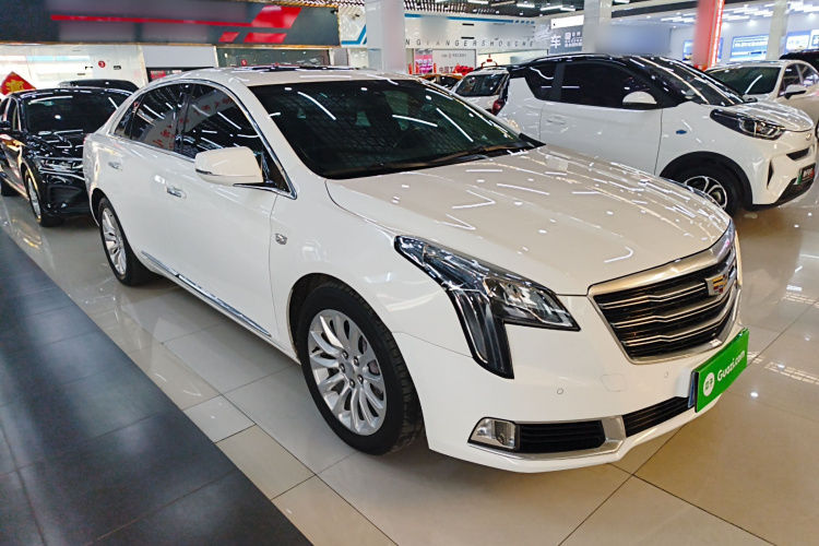 凯迪拉克XTS 2018款 28T 精英型车身外观3