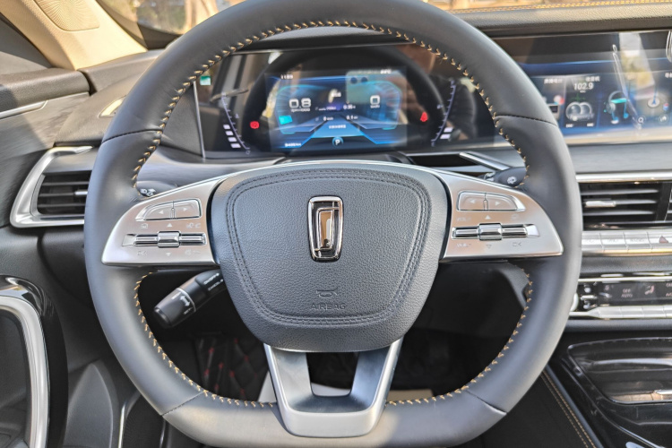 奔腾T77 2020款 PRO 280 TID 自动豪华型中控内饰7003