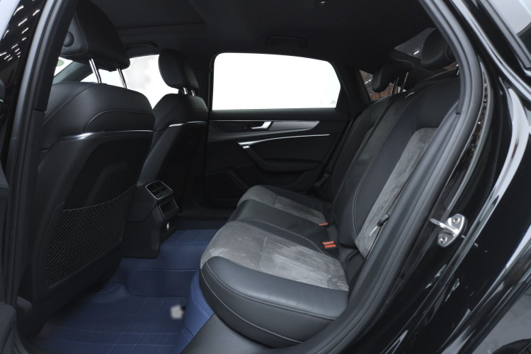 奥迪A6L 2019款 40 TFSI 豪华动感型中控内饰7003