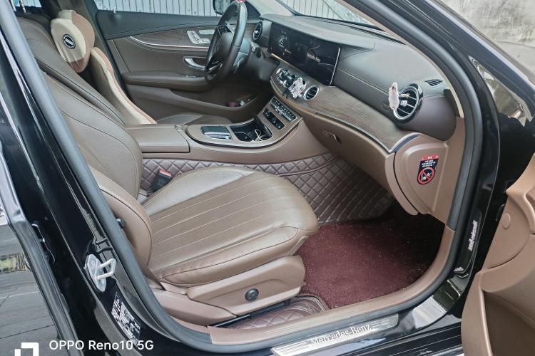 奔驰E级新能源 2023款 E 350 e L 插电式混合动力轿车车身外观6005