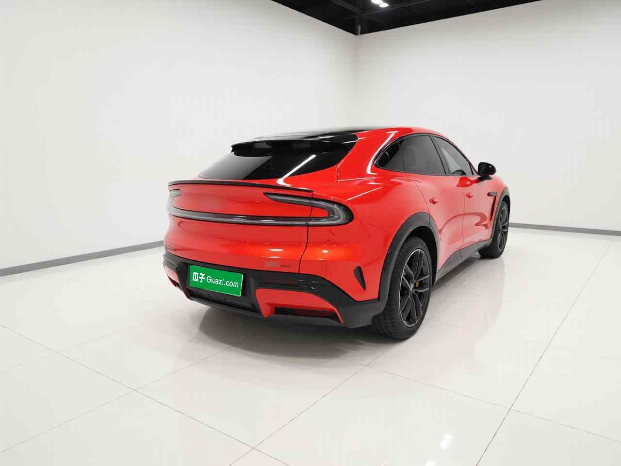 小米汽车 小米YU7 2025款 超长续航高性能四驱Max版(5)