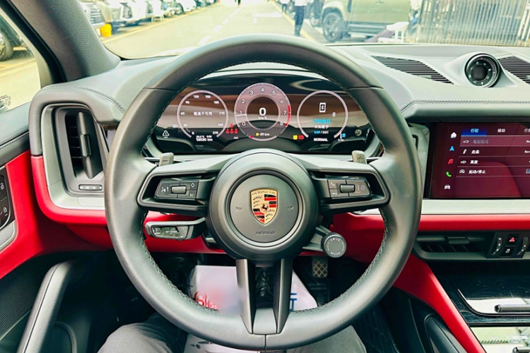 保时捷 2024款 Cayenne 3.0T中控内饰7003