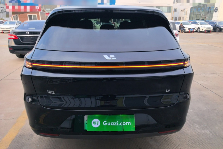 理想汽车 理想L6 2025款 Pro 智能焕新版车身外观6