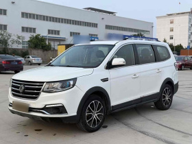 东风风行 风行SX6 2016款 1.6L 手动豪华型