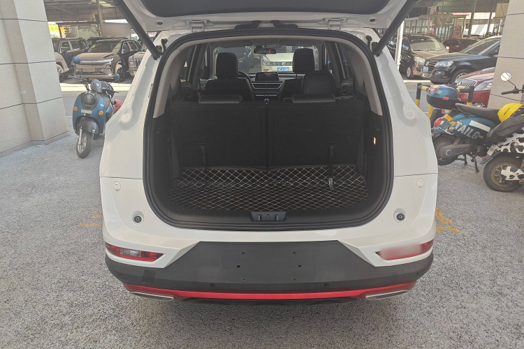 东风风光 风光580 2021款 改款 ☆星版 1.5T 自动豪华型机舱底盘23