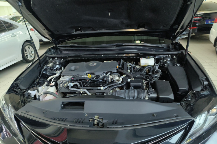 丰田 凯美瑞 2023款 双擎 2.5HG 豪华版机舱底盘24