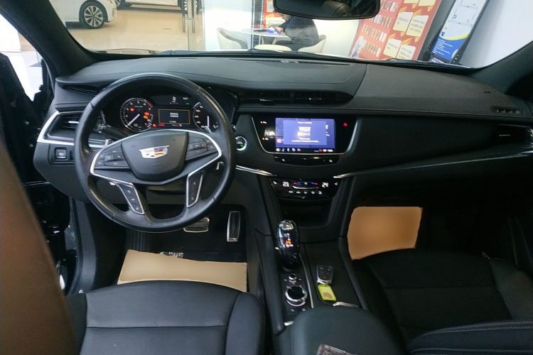 凯迪拉克XT5 2022款 2.0T 四驱豪华型（蜂鸟版）中控内饰12