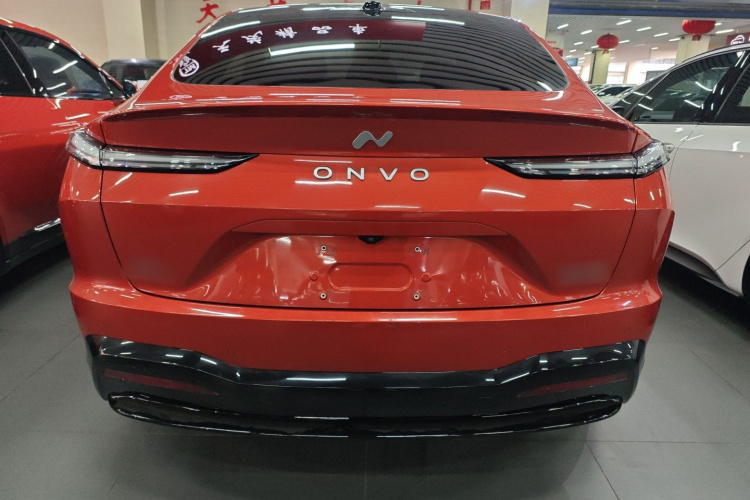 乐道L60 2024款 60kWh 四驱版车身外观6004