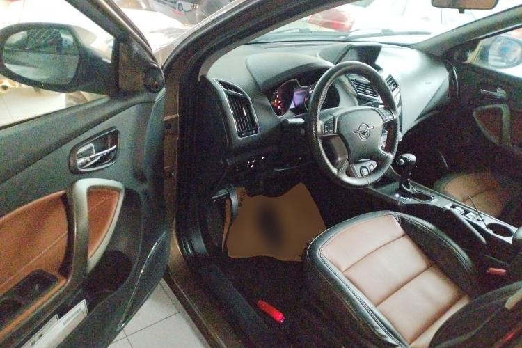 海马S5 2016款 1.5T CVT创享版中控内饰20