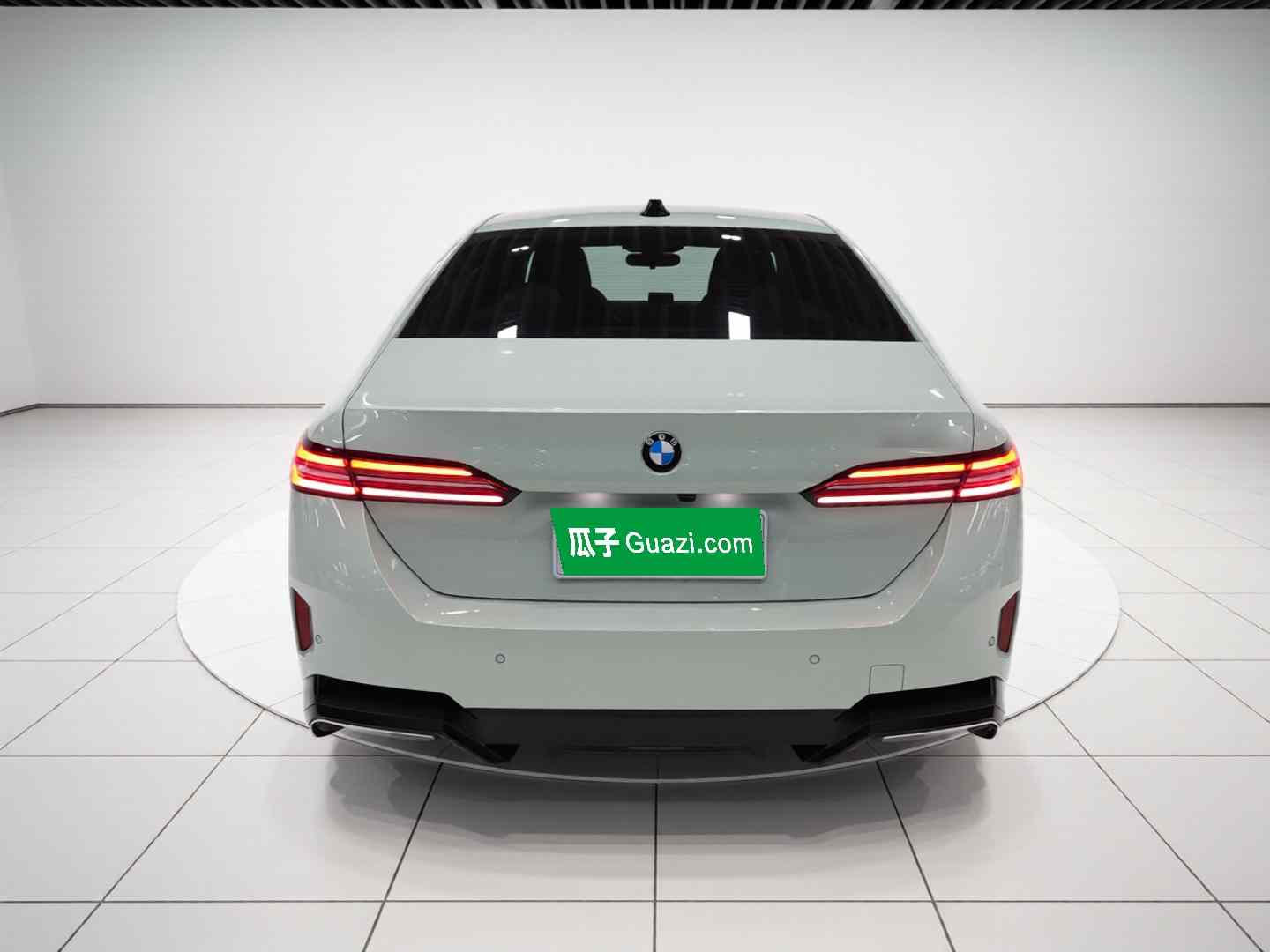 宝马5系 2025款 530Li 领先型 M运动套装(4)