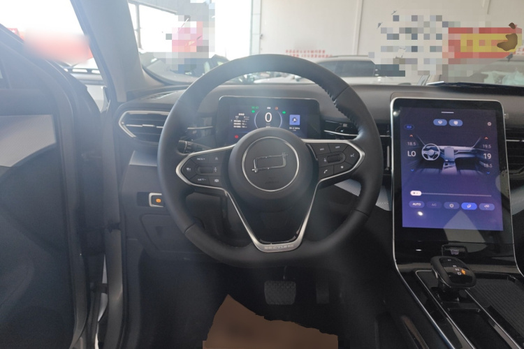 奔腾T90 2023款 1.5T DCT 自动豪华型局部细节13