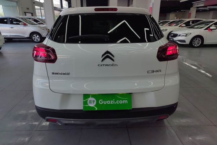 雪铁龙C3-XR 2021款 190THP DCT致尚版车身外观6