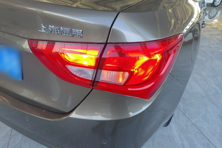 别克 英朗 2015款 15N 自动精英型车身外观6001