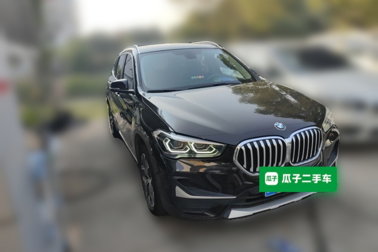 宝马X1 2020款 sDrive20Li 尊享型车身外观6002