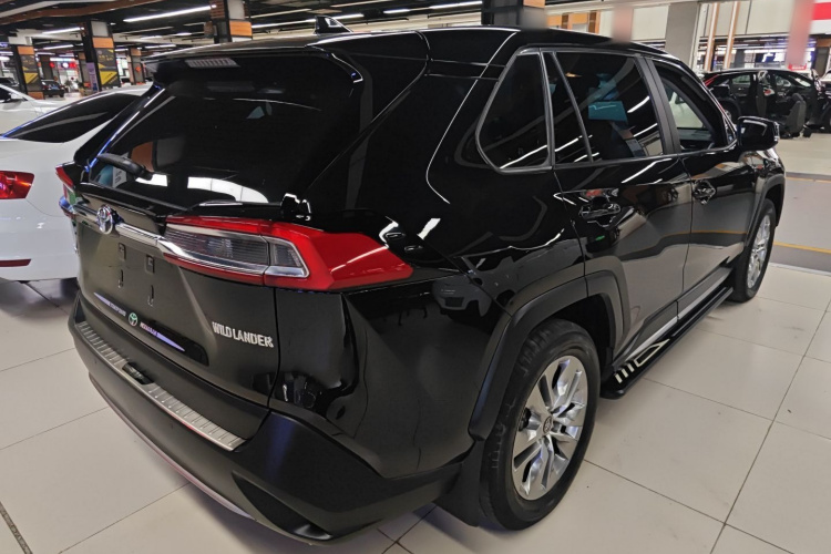 丰田 威兰达 2020款 2.0L CVT两驱豪华版车身外观6005