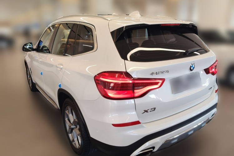 宝马X3 2020款 xDrive28i 豪华套装车身外观5