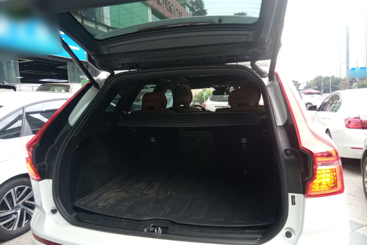 沃尔沃XC60 2025款 B5 四驱智逸豪华版局部细节23