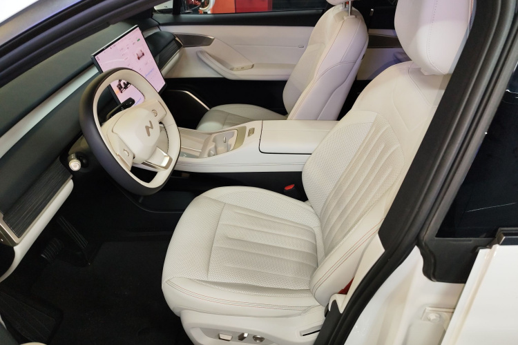 乐道L60 2024款 60kWh 四驱版局部细节19