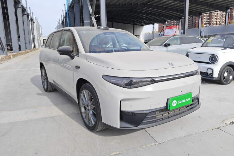 零跑汽车 零跑C10 2024款 210激光雷达版车身外观3