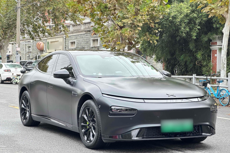 小鹏P7 2022款 625E车身外观6002