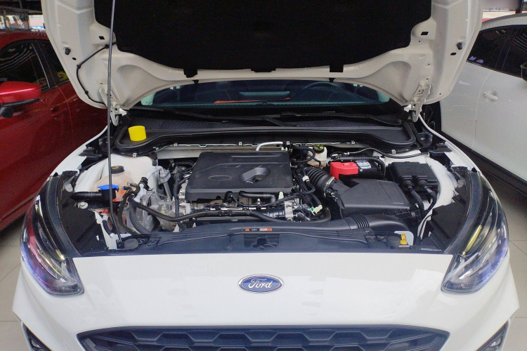 福特 福克斯 2021款 两厢 EcoBoost 180 自动锋潮型局部细节24