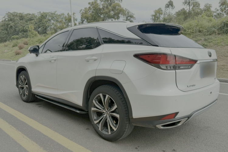 雷克萨斯RX 2020款 300 四驱典雅版 国VI车身外观6006