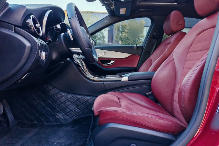 奔驰C级 2019款 C 260 运动版中控内饰7006