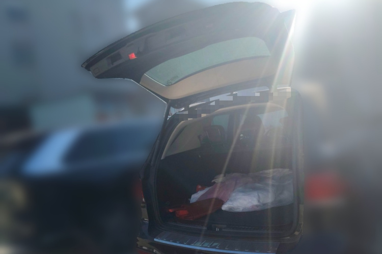 奔驰GLE 2016款 GLE 320 4MATIC 动感型局部细节23