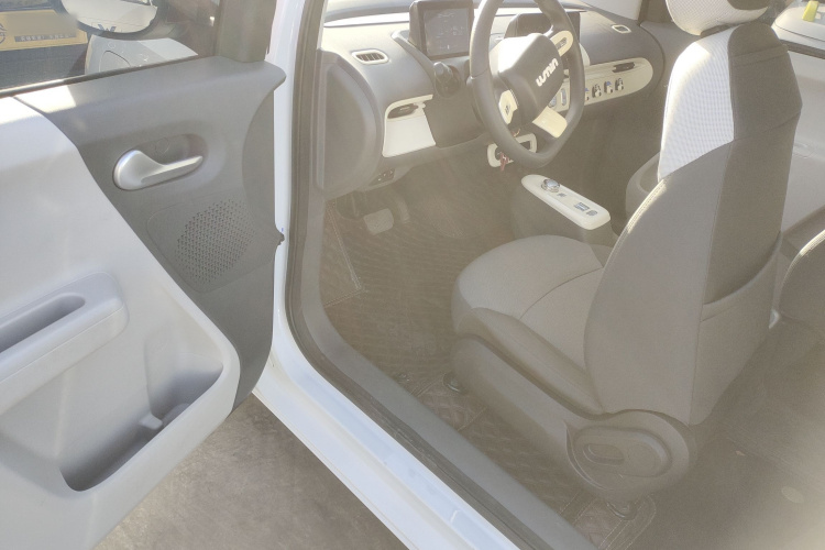 长安启源 长安Lumin 2022款 210km 香甜款中控内饰20