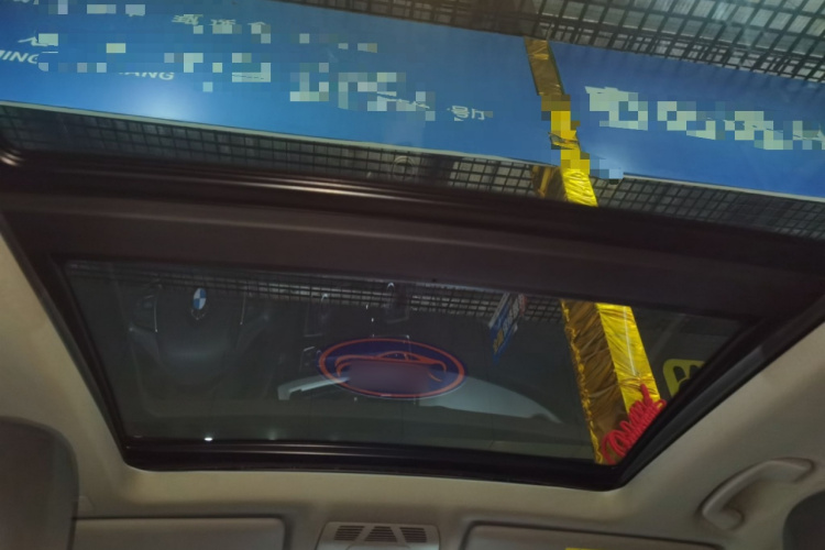 宝马3系GT 2017款 320i 时尚型中控内饰22