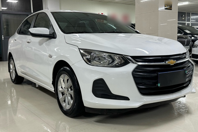 雪佛兰 科沃兹 2022款 325T 自动欣悦版车身外观6002