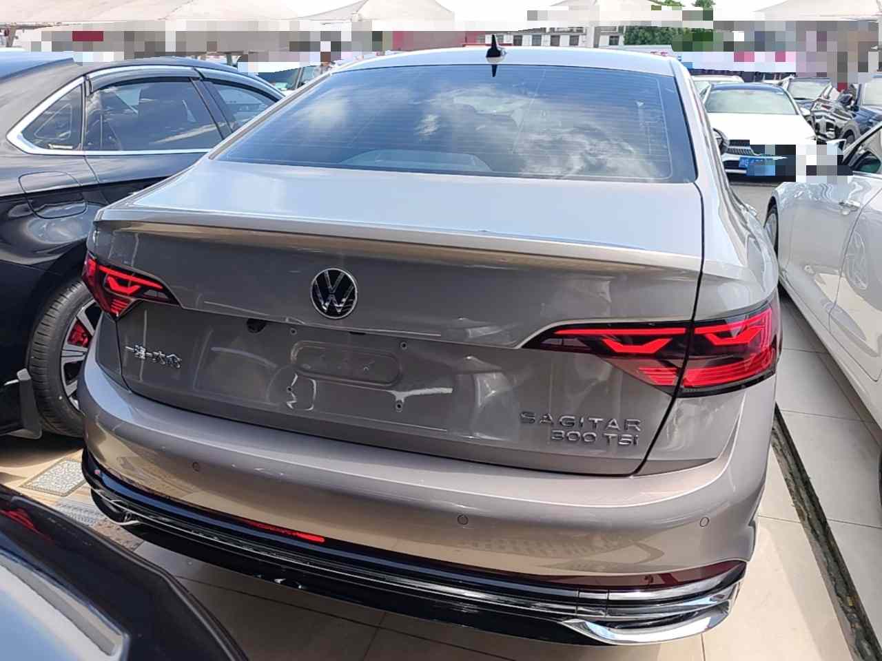 大众 速腾 2025款 300TSI DSG超越版(4)