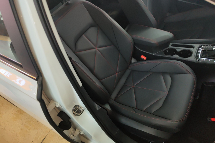 大众 朗逸 2024款 300TSI DSG星空领先版局部细节41