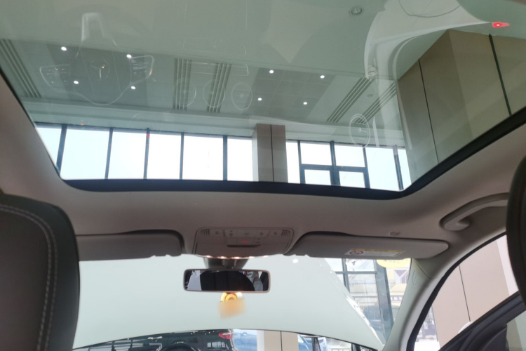 奔驰C级 2019款 C 260 L中控内饰22