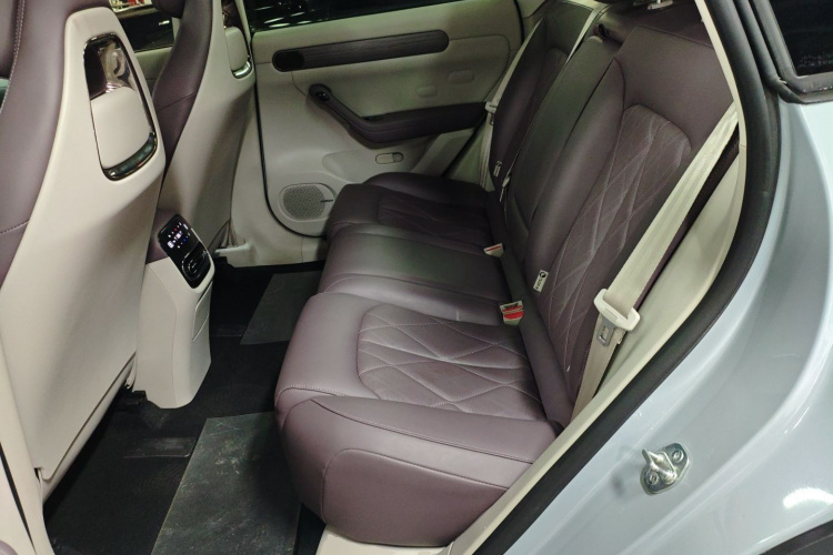 零跑汽车 零跑C11 2024款 纯电 580尊享版中控内饰7004