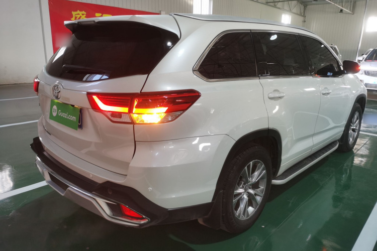 丰田 汉兰达 2021款 2.0T 两驱精英版 7座车身外观7