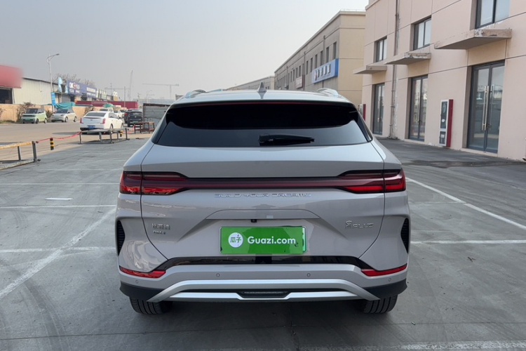 比亚迪 宋PLUS新能源 2023款 冠军版 DM-i 110KM 旗舰PLUS车身外观6006