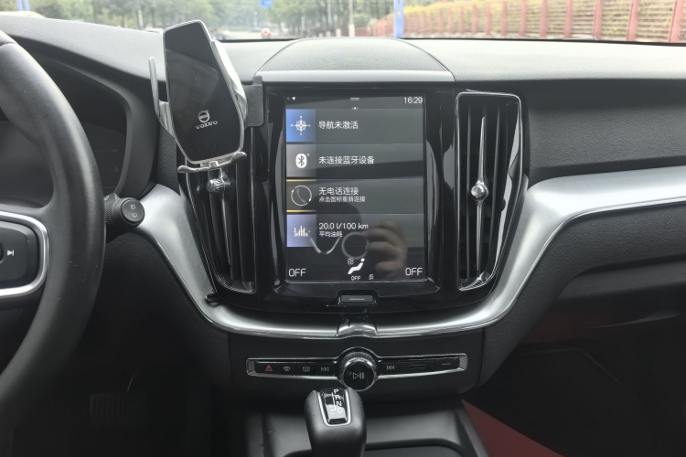 沃尔沃XC60 2020款 T5 四驱智逸豪华版中控内饰7009