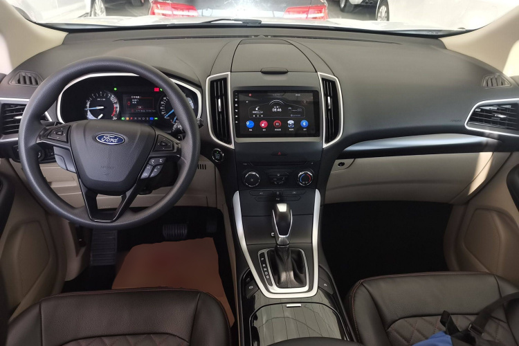 福特 锐界 2018款 EcoBoost 245 两驱精锐型 5座 国V中控内饰12