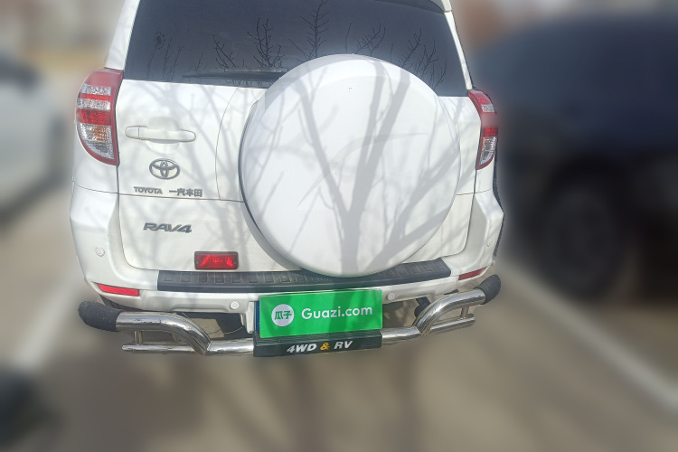 丰田 RAV4荣放 2011款 2.0L 自动豪华版车身外观6004