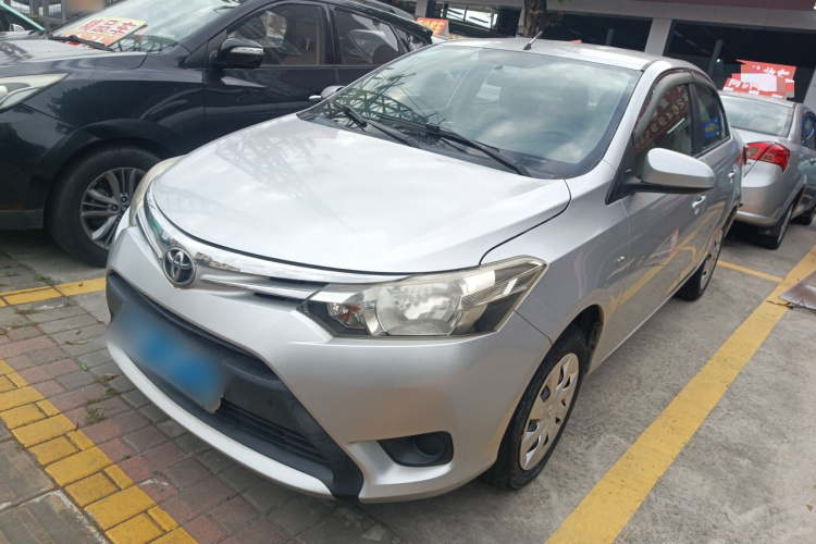 丰田 威驰 2014款 1.5L 自动智臻版车身外观1