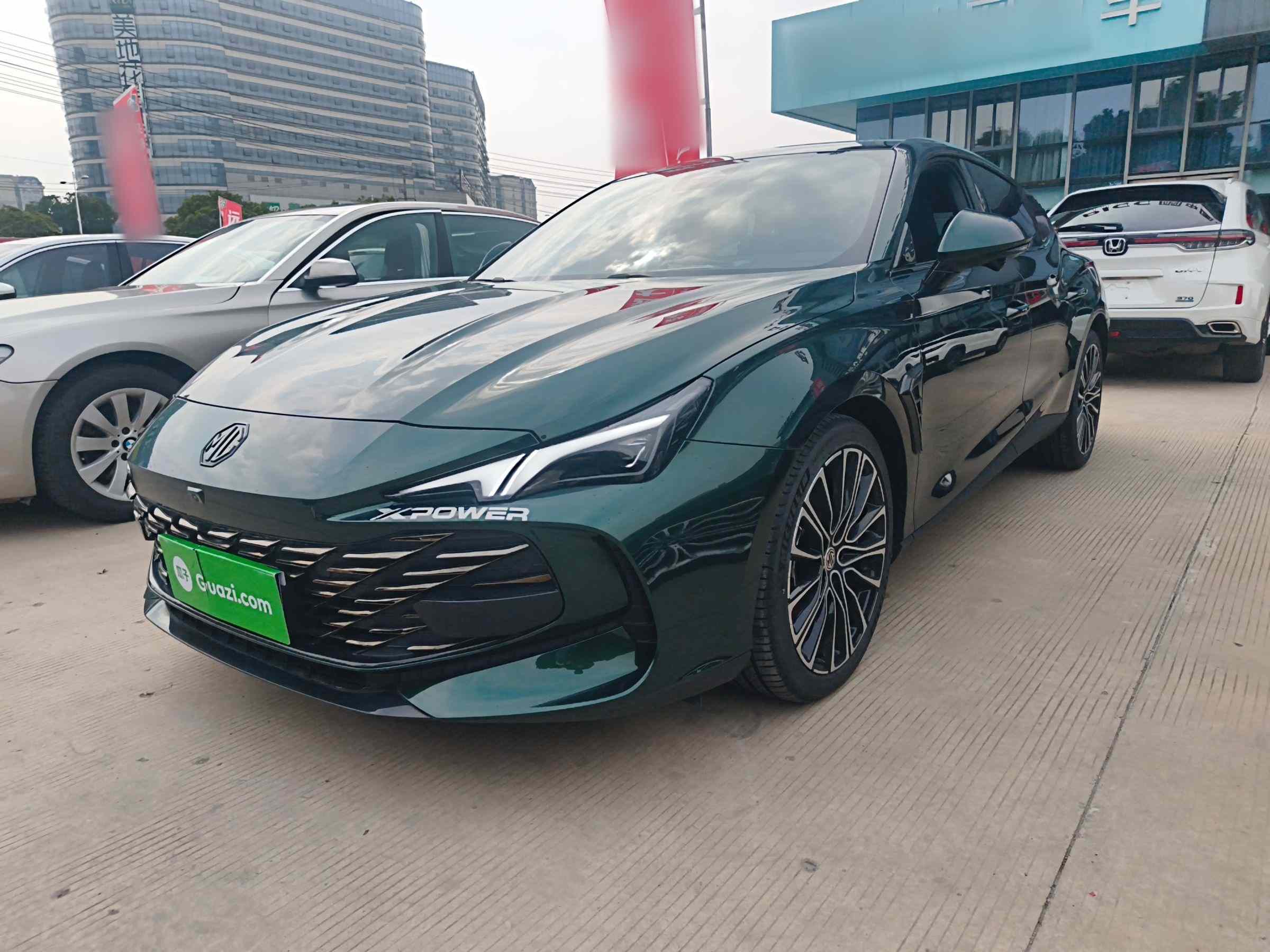 名爵 MG7 2023款 1.5T DCT至美优雅版(2)