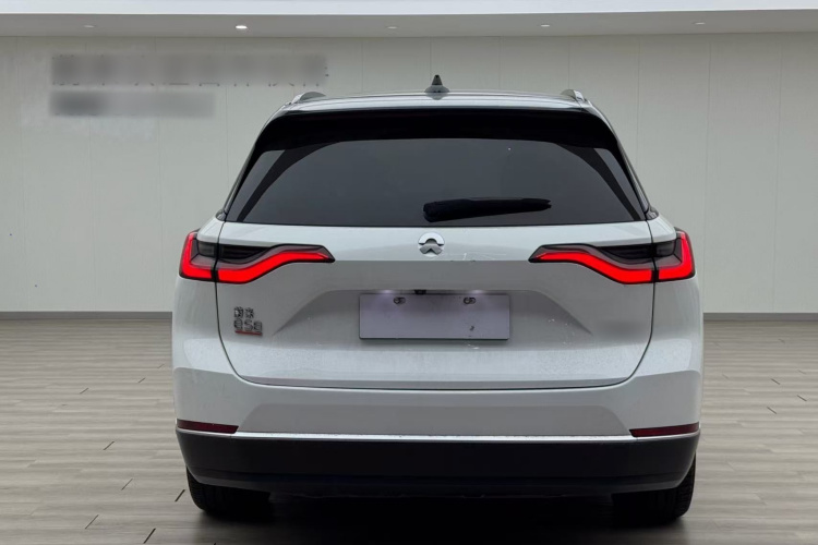 蔚来ES8 2020款 580KM 签名版 六座版车身外观6